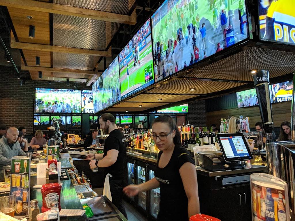 P.J. Whelihans Pub + Restaurant [Newtown Square] | restaurant | 4803 West Chester Pike, Newtown Square, PA 19073, USA | 6108484100 OR +1 610-848-4100