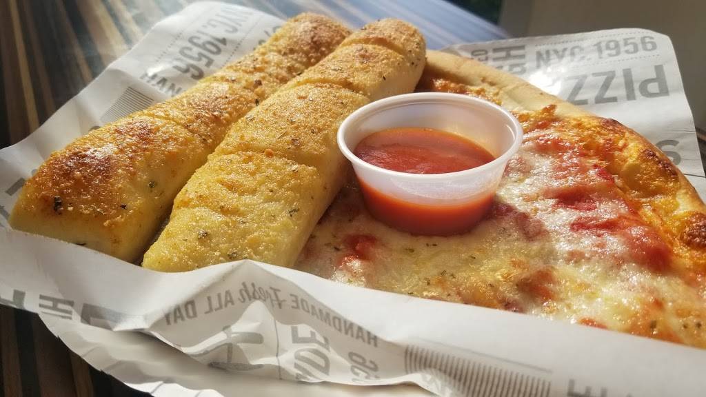 Sbarro | meal takeaway | 1000 Southlake Cir, Morrow, GA 30260, USA | 6787206424 OR +1 678-720-6424