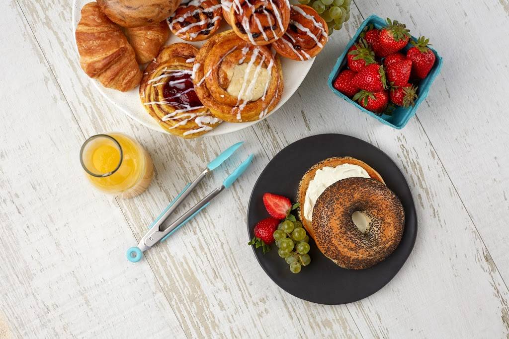 Corporate Caterers WPB | restaurant | 150 N US-1 suit 24, Tequesta, FL 33469, USA | 5617451222 OR +1 561-745-1222