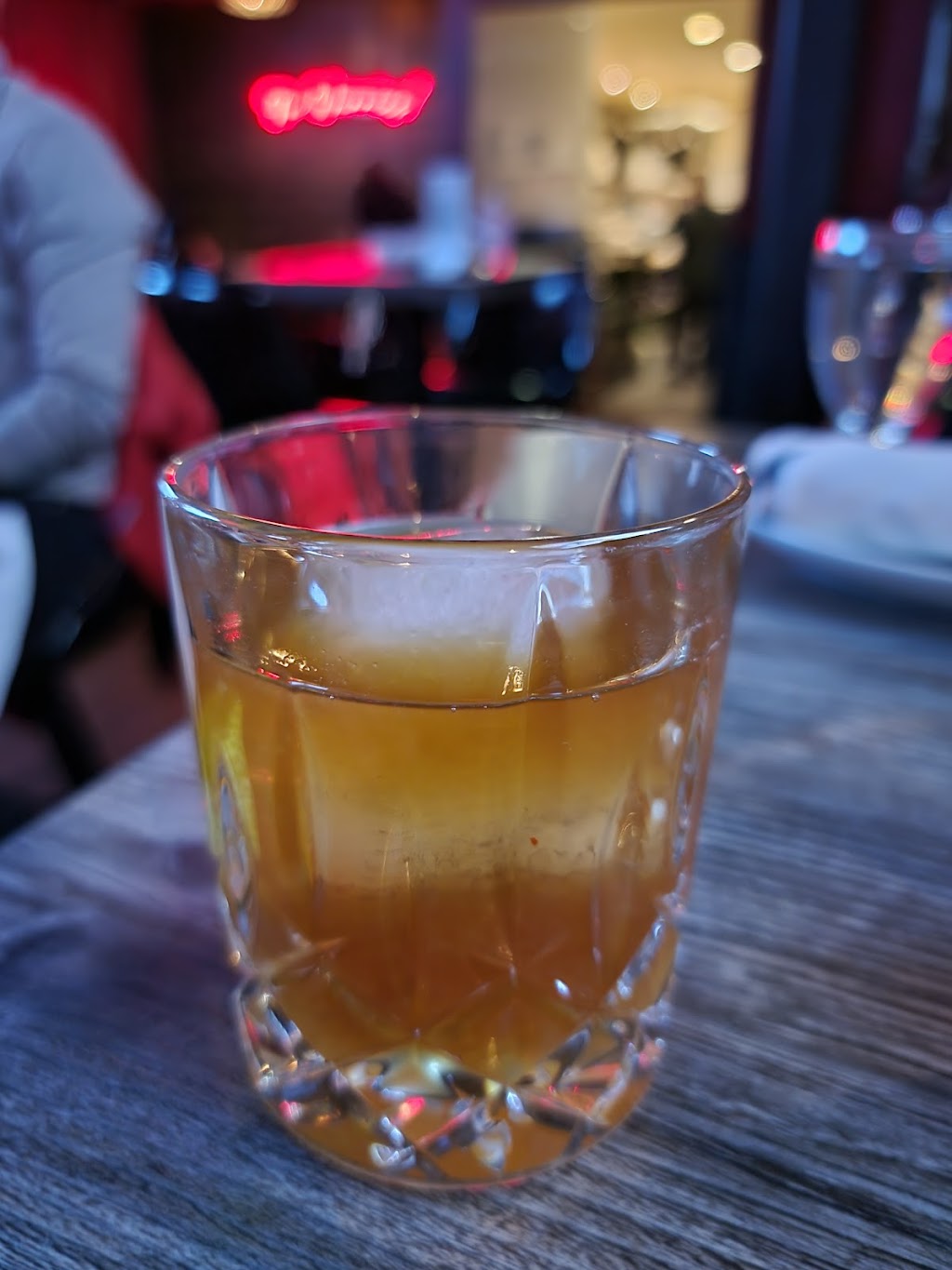 Black Barrel Tavern - WEST LOOP | restaurant | 1061 W Madison St, Chicago, IL 60607, USA | 7732805500 OR +1 773-280-5500