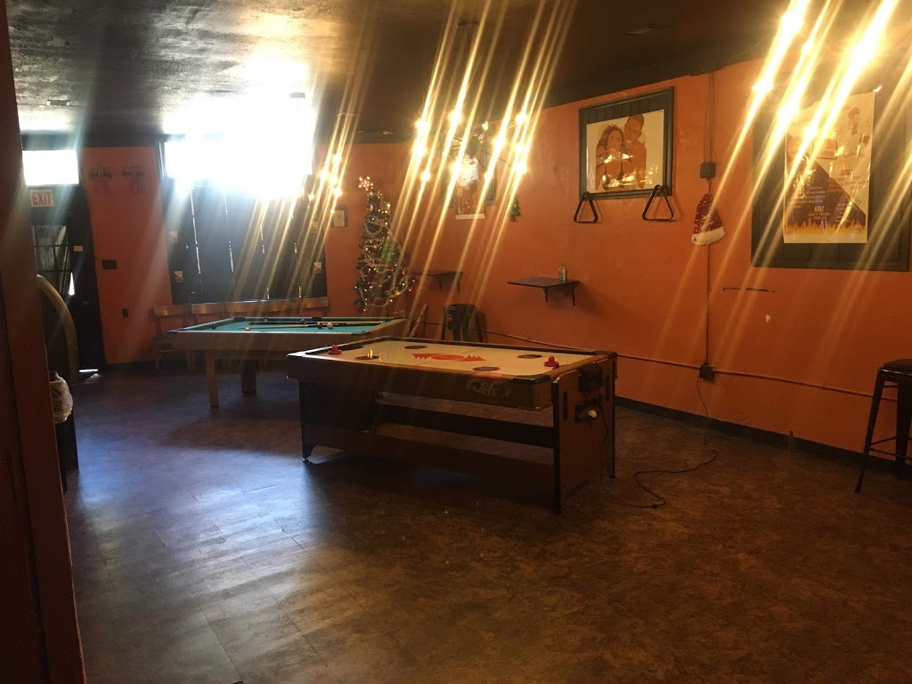 Savannah Traditional Wings | restaurant | 1311 Augusta Ave, Savannah, GA 31415, USA | 9124386778 OR +1 912-438-6778