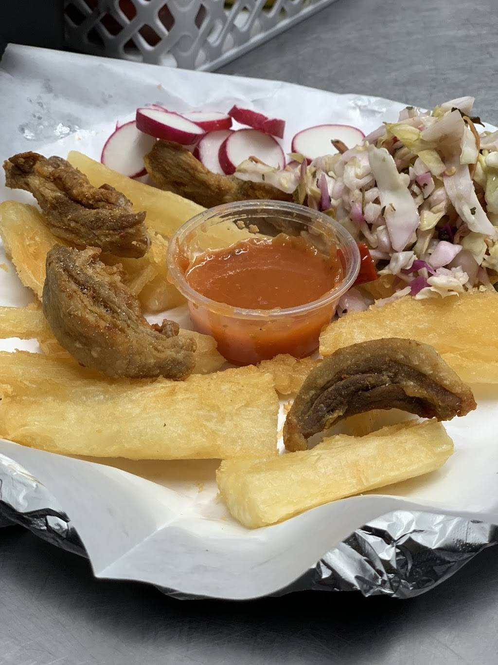 Pupusas Squad, Pellicano. | restaurant | 11600 Pellicano Dr, El Paso, TX 79936, USA | 9152296020 OR +1 915-229-6020