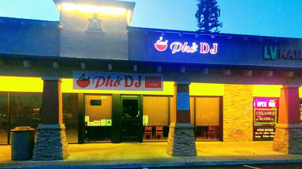 Pho DJ | restaurant | 5180 Arlington Ave, Riverside, CA 92504, USA | 9513542799 OR +1 951-354-2799