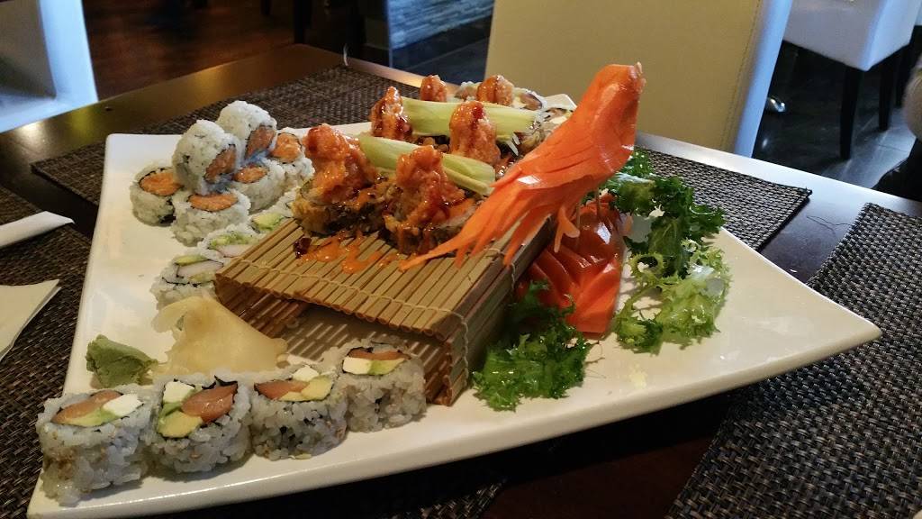 Woow Sushi | restaurant | 780 S Randall Rd, Algonquin, IL 60102, USA | 8474585211 OR +1 847-458-5211