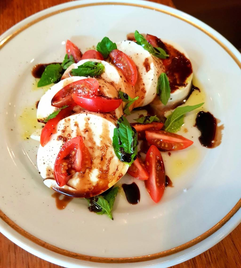 Grampas Pizzeria | restaurant | 1374 Williamson St, Madison, WI 53703, USA | 6082839580 OR +1 608-283-9580