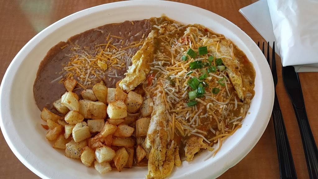 New Mexican Grill | restaurant | 3107 S Lindsay Rd #101, Gilbert, AZ 85295, USA | 4808990773 OR +1 480-899-0773