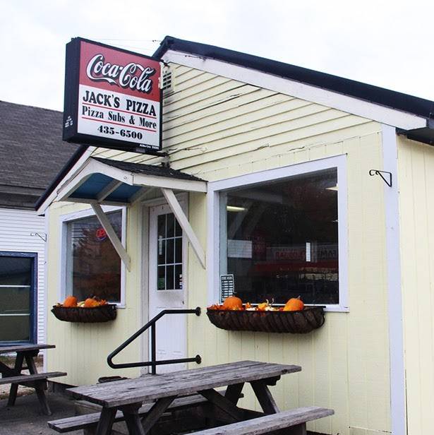 Jacks Pizza Alton | restaurant | 10 Main St, Alton, NH 03809, USA | 6038758750 OR +1 603-875-8750