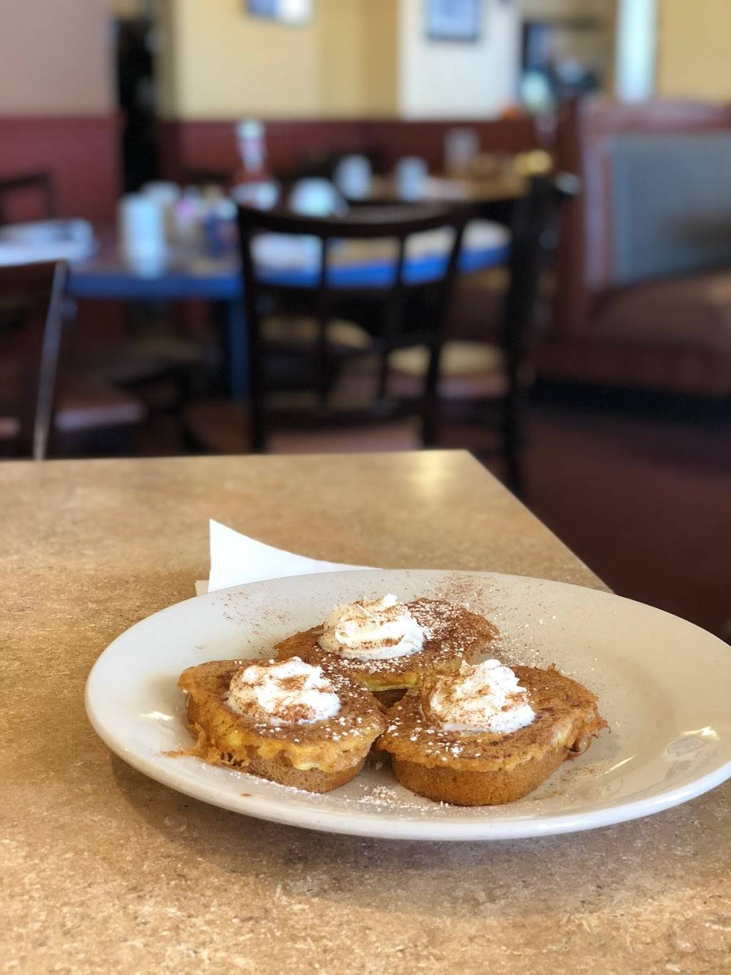 Papa Bear Restaurant | restaurant | 2340 N Farnsworth Ave, Aurora, IL 60502, USA | 6308511055 OR +1 630-851-1055