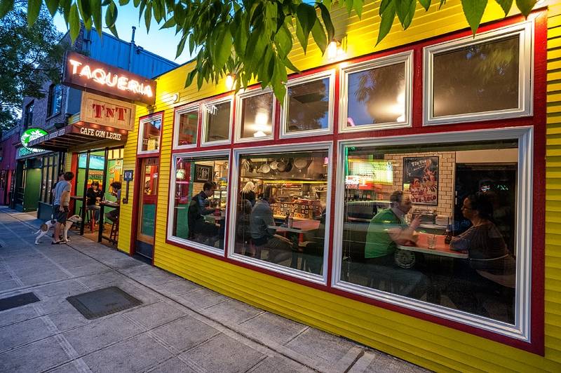 TNT Taqueria | restaurant | 2114 N 45th St, Seattle, WA 98103, USA | 2063220124 OR +1 206-322-0124