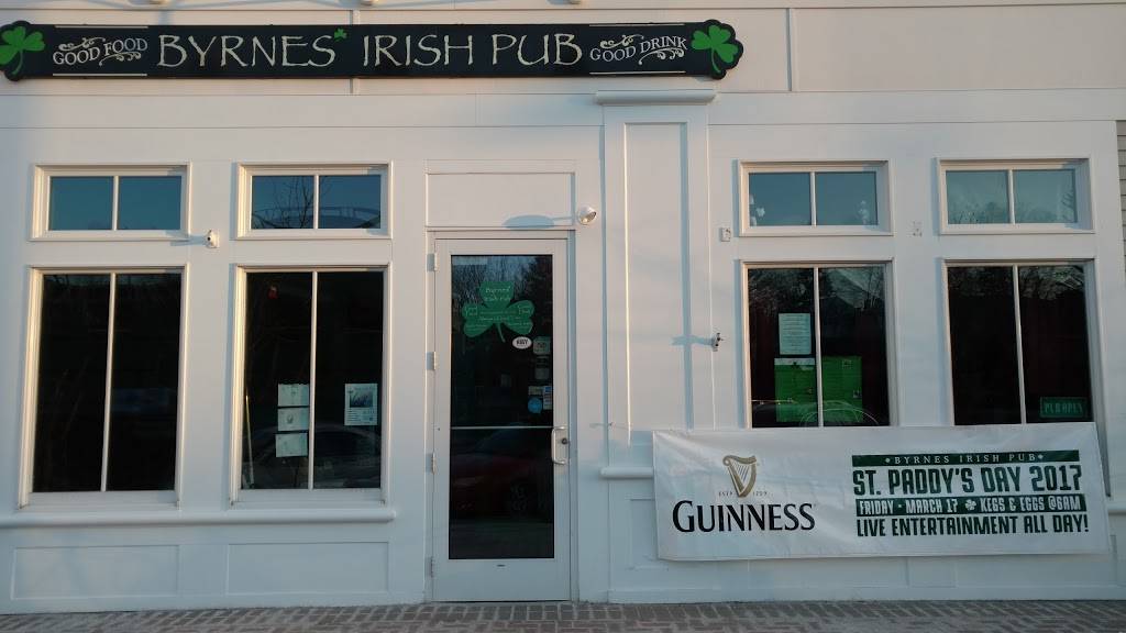 Byrnes Irish Pub | restaurant | 16 Station Ave, Brunswick, ME 04011, USA | 2077299400 OR +1 207-729-9400