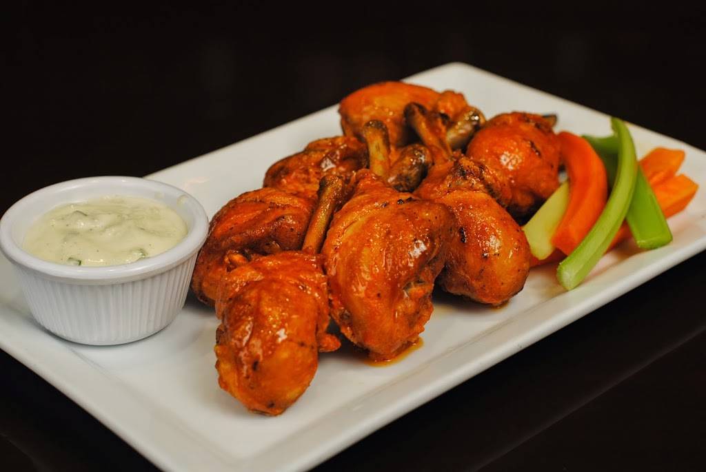 City Bar Westin Waterfront | restaurant | 425 Summer St, Boston, MA 02110, USA | 6174430888 OR +1 617-443-0888