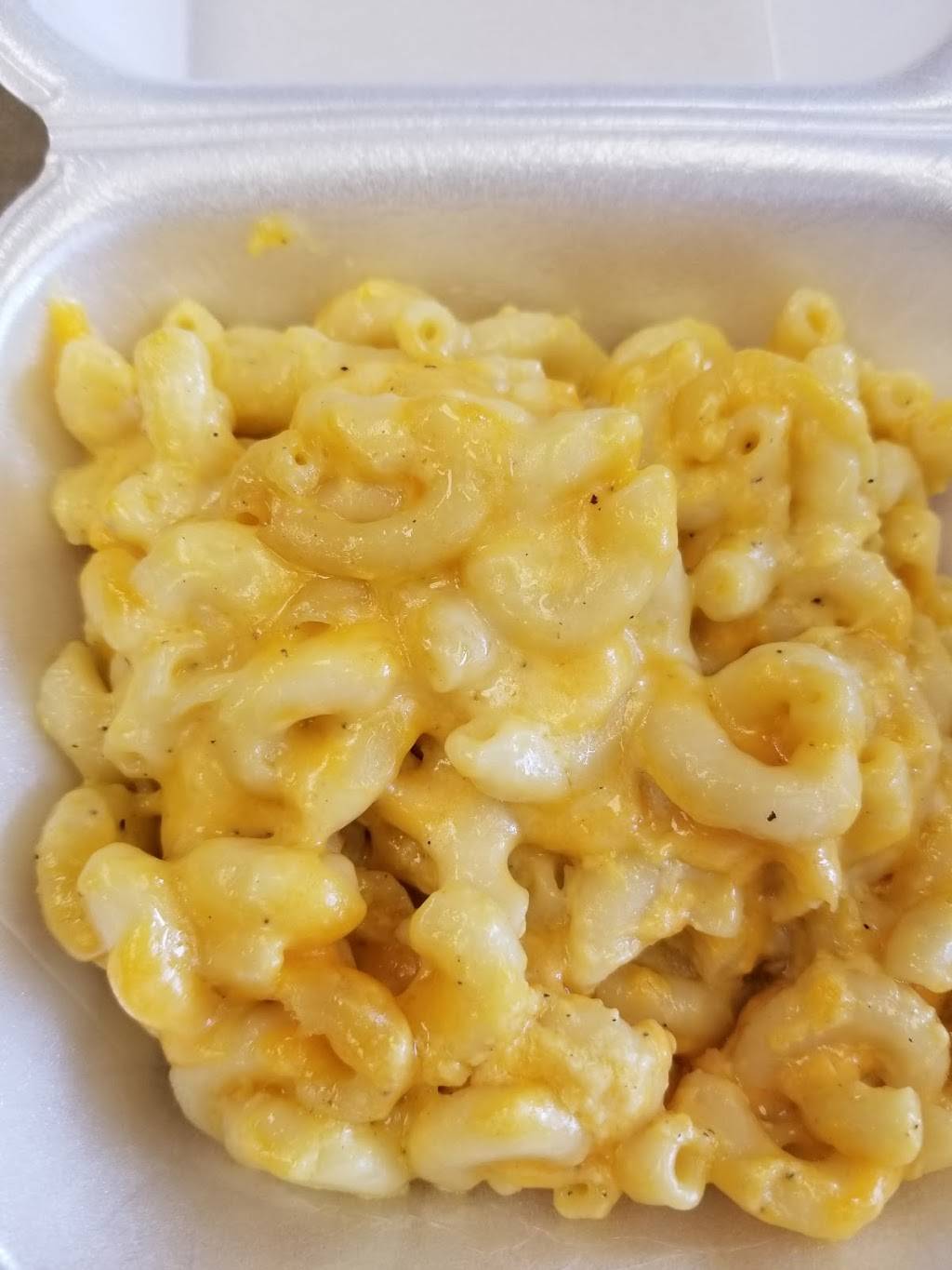 The Family Spot | restaurant | 151 Grider St, Buffalo, NY 14215, USA | 7164643517 OR +1 716-464-3517