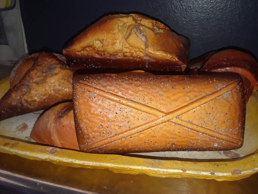 El Torogoz Pupuseria | restaurant | 10406 Long Beach Blvd, Lynwood, CA 90262, USA | 3235641488 OR +1 323-564-1488