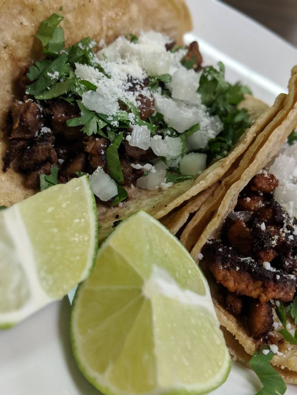 Tacos FAVORITO | restaurant | 1865 Mt Meigs Rd, Montgomery, AL 36107, USA | 3346764222 OR +1 334-676-4222