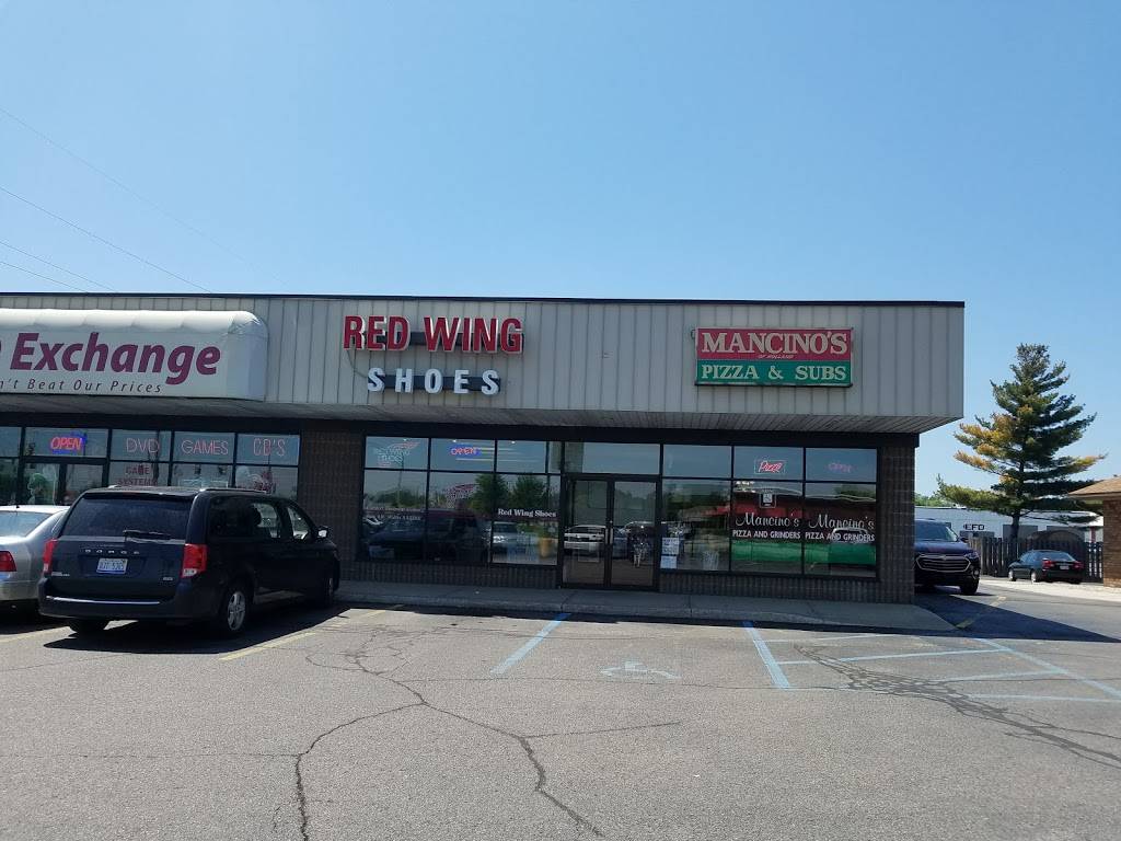 Mancinos Pizza & Grinders | restaurant | 12465 James St # 50, Holland, MI 49424, USA | 6167860600 OR +1 616-786-0600