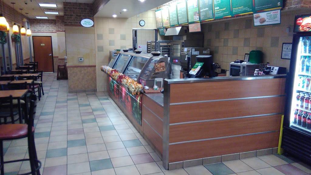 Subway | meal takeaway | 7171 N Hualapai Way Suite 100, Las Vegas, NV 89149, USA | 7026294952 OR +1 702-629-4952