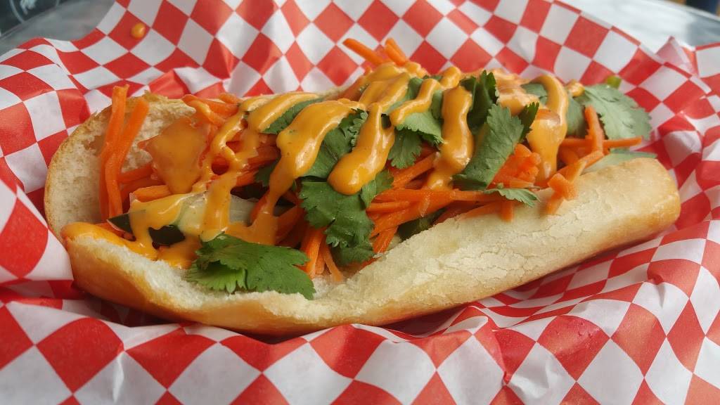 Dapper Dog | restaurant | 417 Castro St, San Francisco, CA 94114, USA | 4155536332 OR +1 415-553-6332