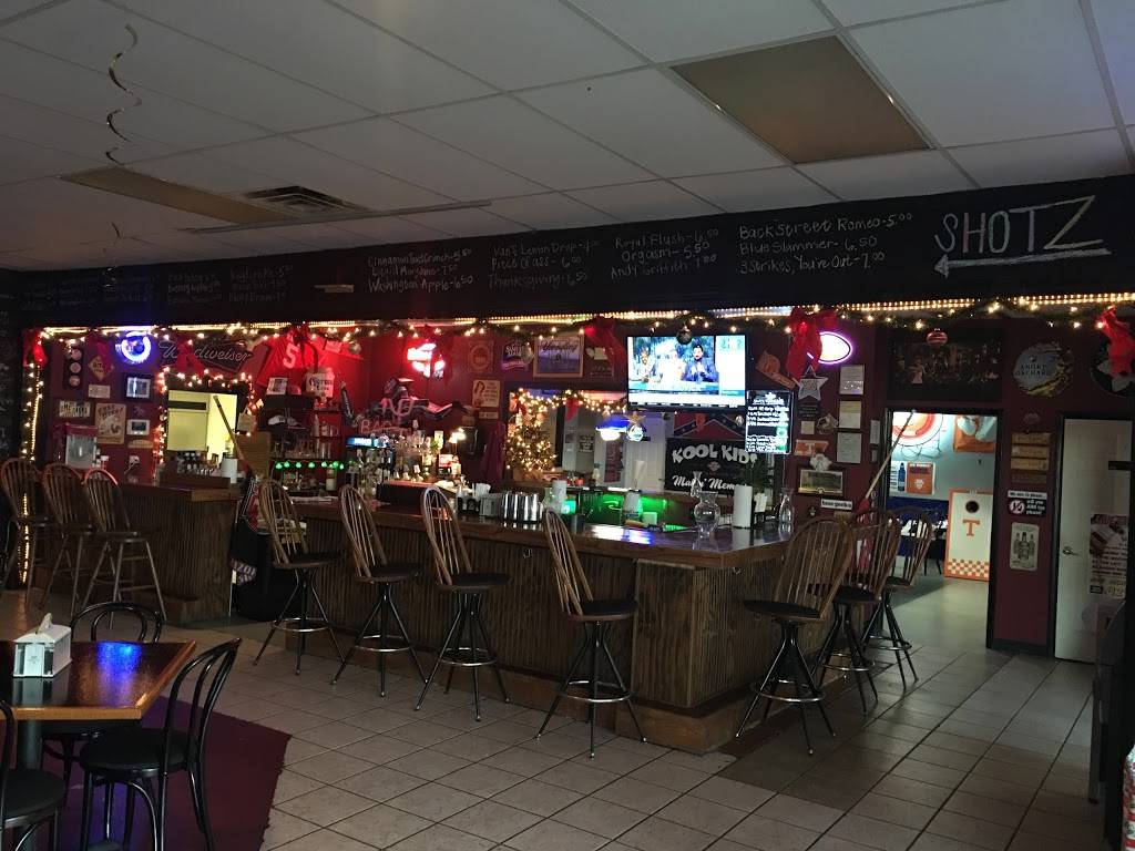 Shotz Sports Pub & Grill | restaurant | 100 McMillan Dr j, Spartanburg, SC 29303, USA | 8647075363 OR +1 864-707-5363