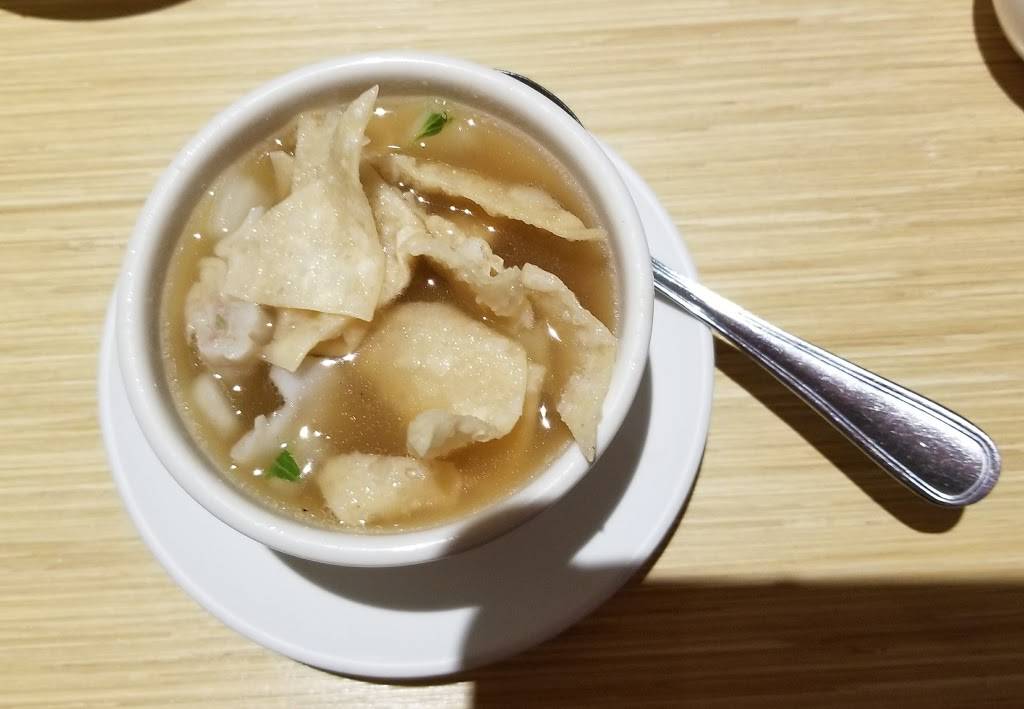 Gim Ling Restaurant | restaurant | 31402 Harper Ave, St Clair Shores, MI 48082, USA | 5862960070 OR +1 586-296-0070