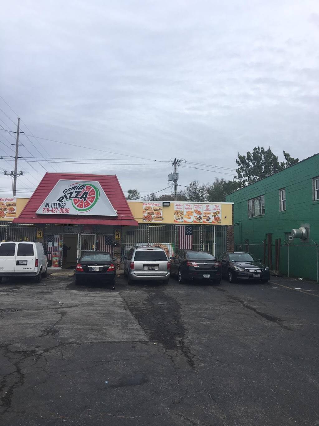 Samia Pizza 2 | restaurant | 4901 Broadway, Merrillville, IN 46410, USA | 2194270086 OR +1 219-427-0086