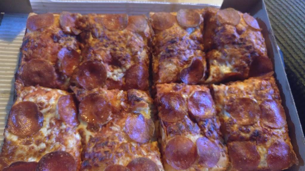 Little Caesars Pizza | meal takeaway | 124 Collins Rd NE, Cedar Rapids, IA 52402, USA | 3194479000 OR +1 319-447-9000