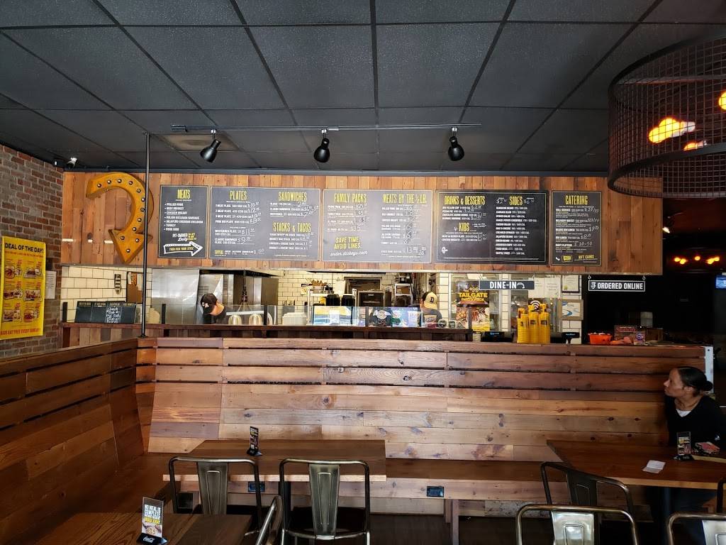 Dickeys Barbecue Pit | restaurant | 1950 Ximeno Ave, Long Beach, CA 90815, USA | 5624946666 OR +1 562-494-6666