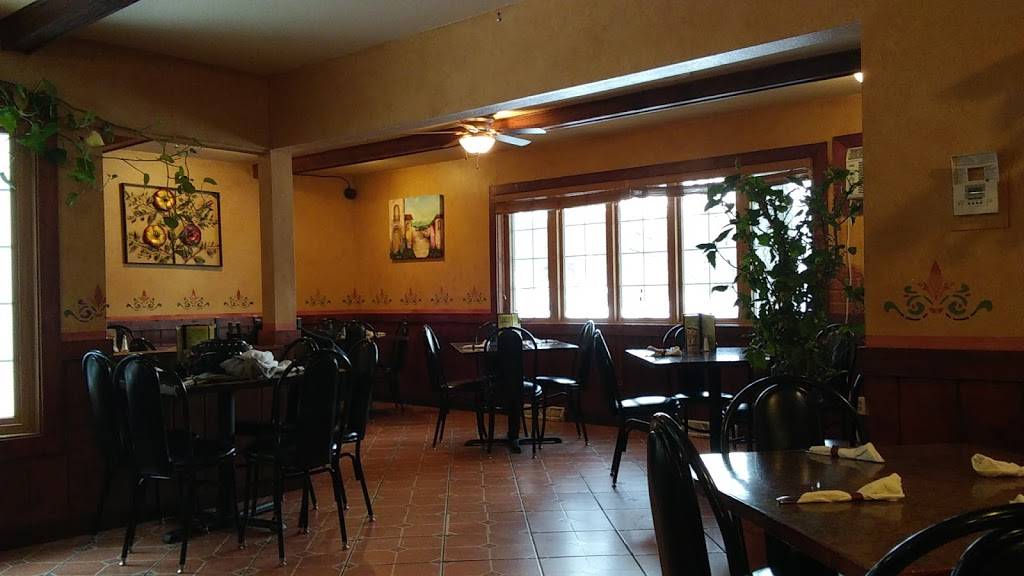 Casa Tequila | restaurant | 3461 High Rd, Hartford, WI 53027, USA | 2626739999 OR +1 262-673-9999
