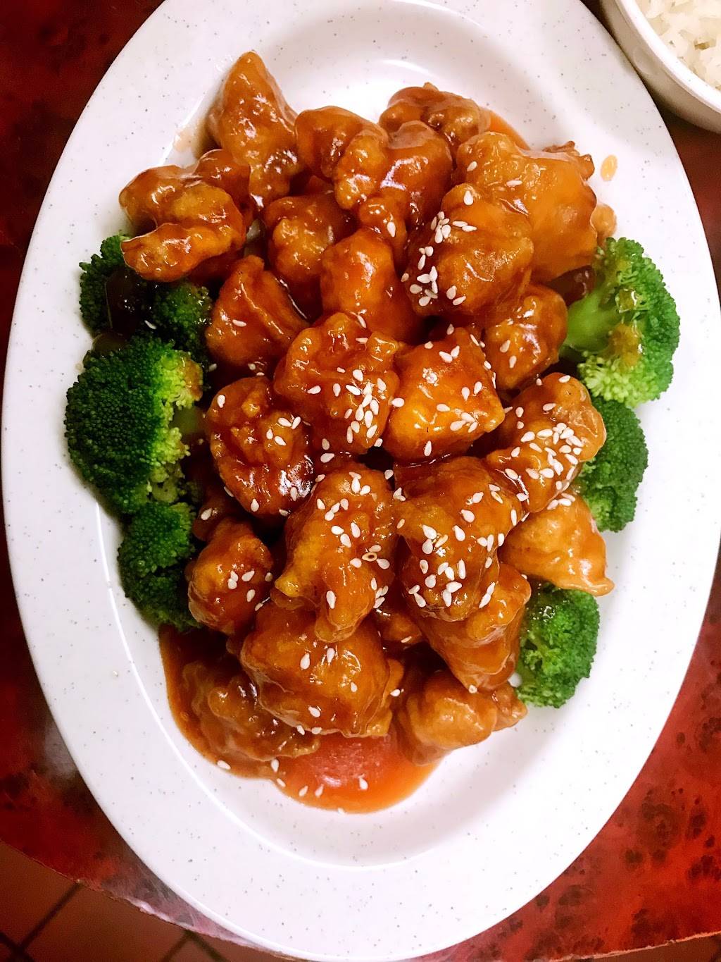 China King | restaurant | 107 E 2nd St, Byron, IL 61010, USA | 8152345533 OR +1 815-234-5533