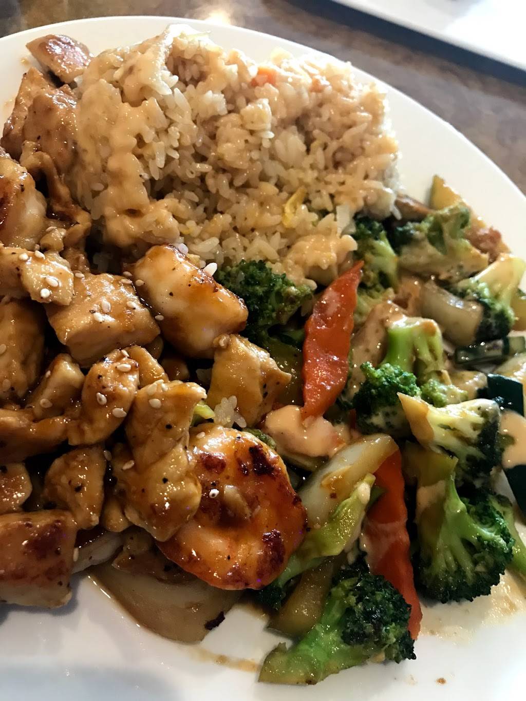 Sumo Japanese Sushi | restaurant | 7948 Winchester Rd #107, Memphis, TN 38125, USA | 9019070723 OR +1 901-907-0723