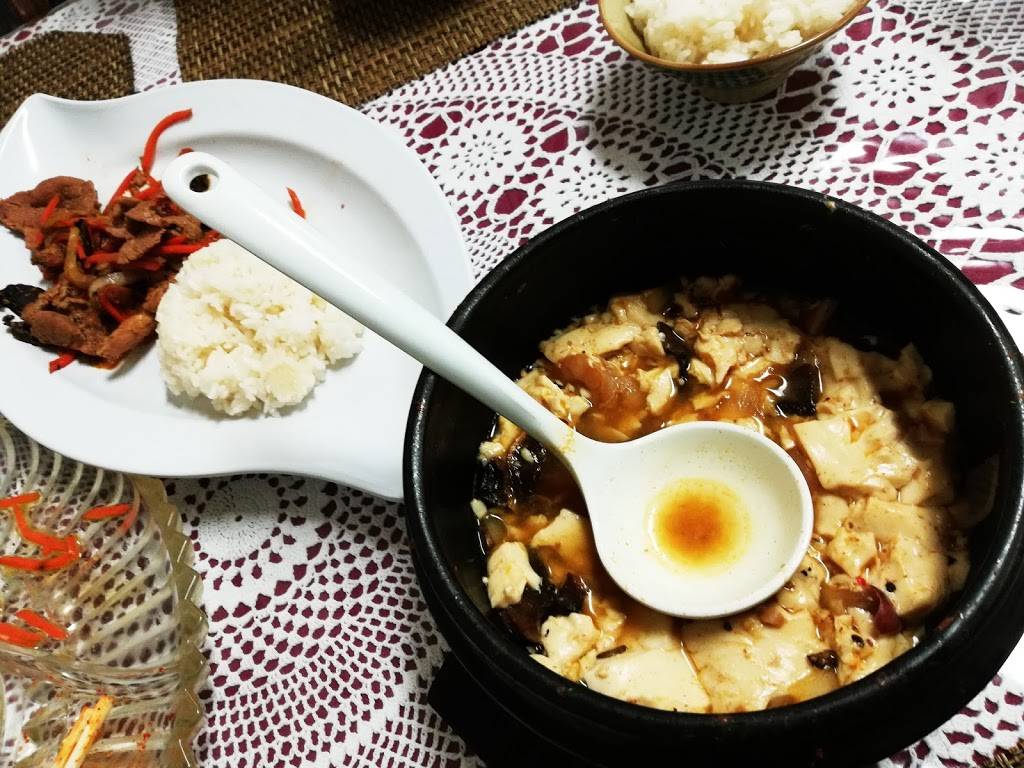 Mingees Korean Kitchen | restaurant | 1248 Sarno Rd, Melbourne, FL 32935, USA | 3214285551 OR +1 321-428-5551