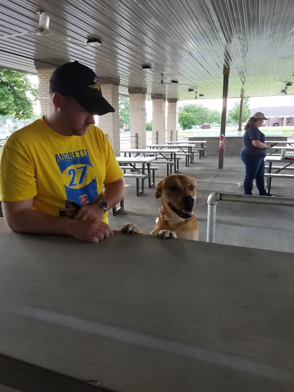 Books & Brews | restaurant | 5836 Crawfordsville Rd, Indianapolis, IN 46224, USA | 3179915844 OR +1 317-991-5844