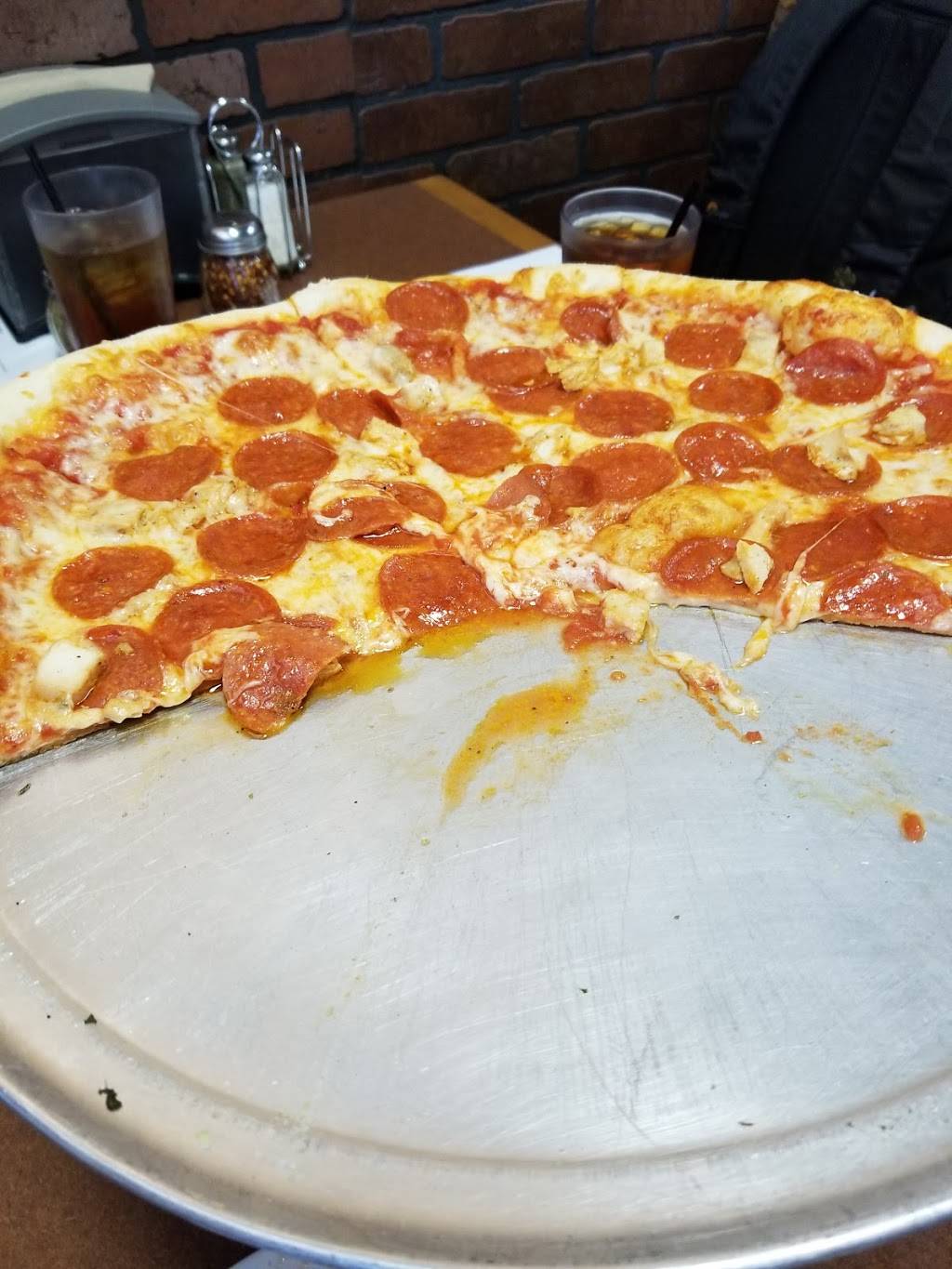 Mikes Pizza and Italian Restaurant | restaurant | 205 N Goose Creek Blvd Unit 105, Goose Creek, SC 29445, USA | 8438638222 OR +1 843-863-8222