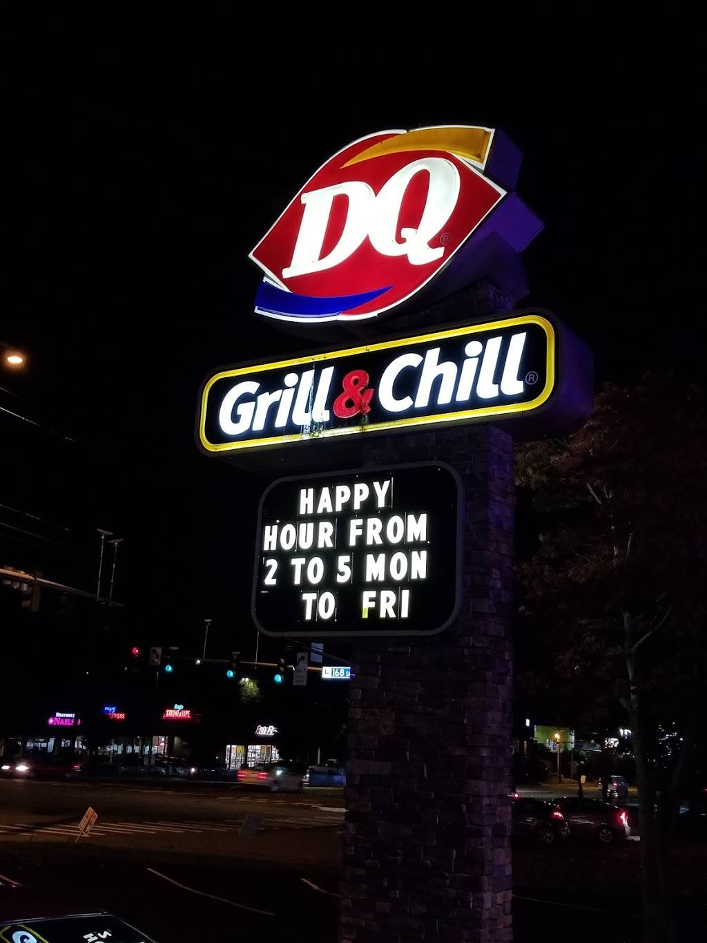 Dairy Queen Grill & Chill | restaurant | 16722 Hwy 99, Lynnwood, WA 98037, USA | 4257421948 OR +1 425-742-1948