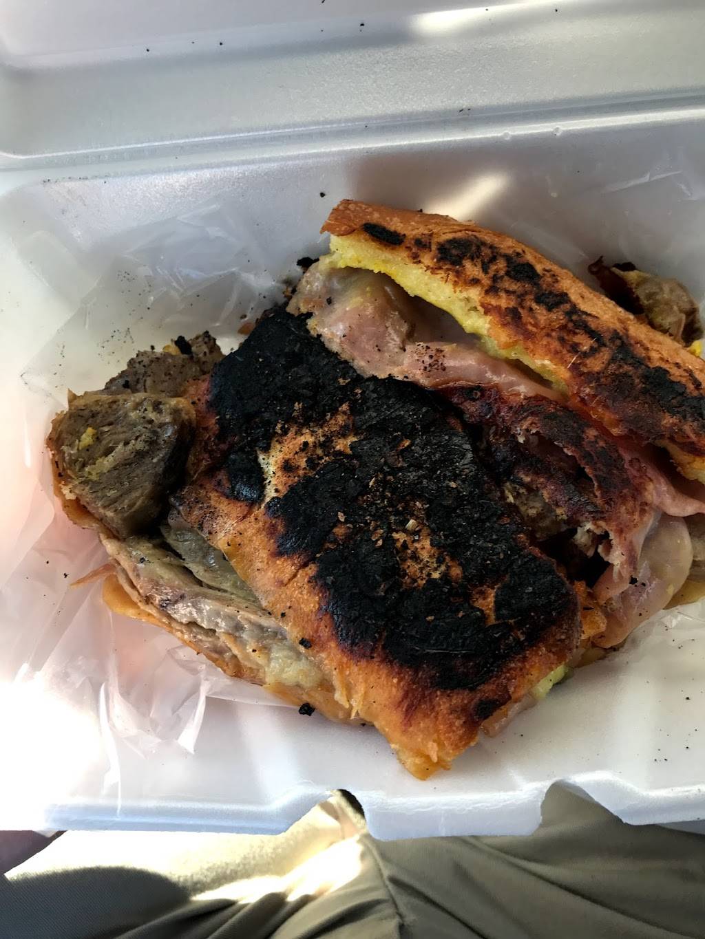 The Empanada Truck | restaurant | 72 NJ-34, Old Bridge, NJ 08857, USA | 6095928074 OR +1 609-592-8074