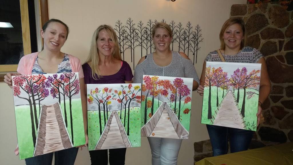 Wood Lake Resort | restaurant | W7115 Dakota Ave, Westfield, WI 53964, USA | 6082964129 OR +1 608-296-4129