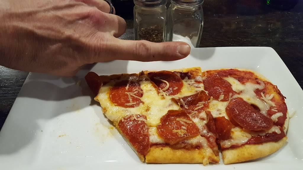 Willy Ks | restaurant | 7200 Hanover Dr, Greenbelt, MD 20770, USA | 3012204441 OR +1 301-220-4441