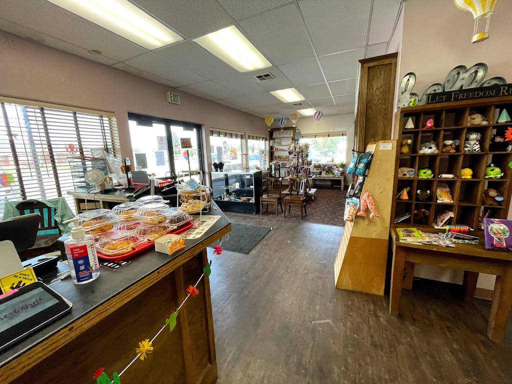 Desert Grill | restaurant | 614 N Main St, Panguitch, UT 84759, USA | 4356768008 OR +1 435-676-8008