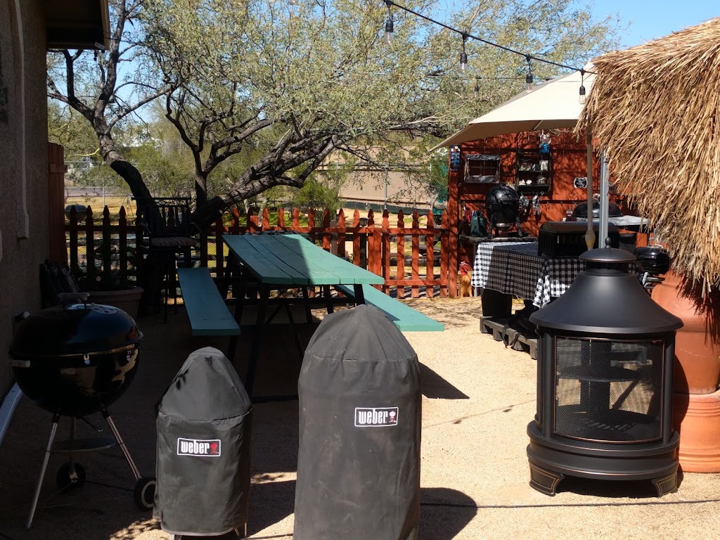 Cave Creek BBQ Company & School | restaurant | N Smokehouse Trail & Tanglewood Trail, Cave Creek, AZ 85331, USA | 4805707517 OR +1 480-570-7517