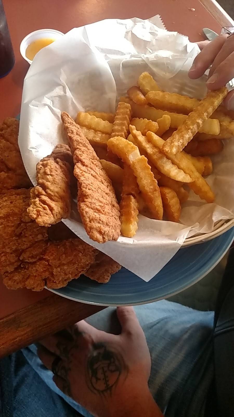 Diner 39 | restaurant | 180 OH-39, Shelby, OH 44875, USA | 5678440366 OR +1 567-844-0366