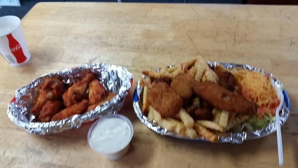 RWs Hamburger House | restaurant | 2200 E Parks Hwy, Wasilla, AK 99654, USA | 9073572300 OR +1 907-357-2300