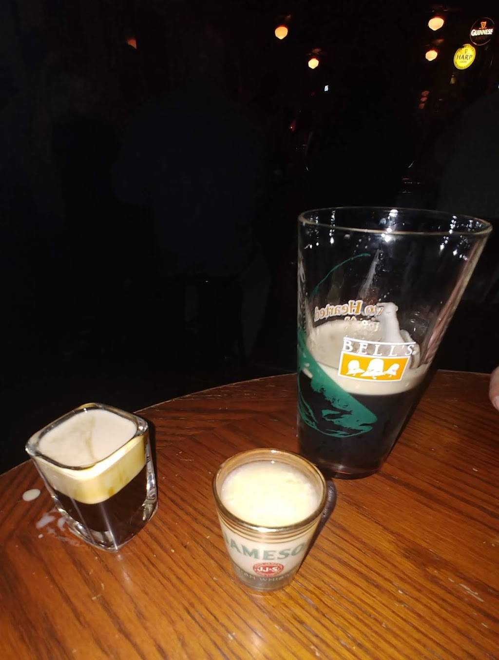 Molly McHughs Irish Pub | restaurant | 111 S Kentucky Ave, Lakeland, FL 33801, USA | 8636866231 OR +1 863-686-6231