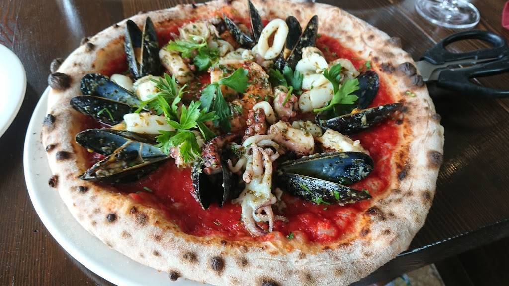 Goodfellas Wood Oven Pizza | restaurant | 22 Ontario St S, Milton, ON L9T 2M6, Canada | 8554335527 OR +1 855-433-5527