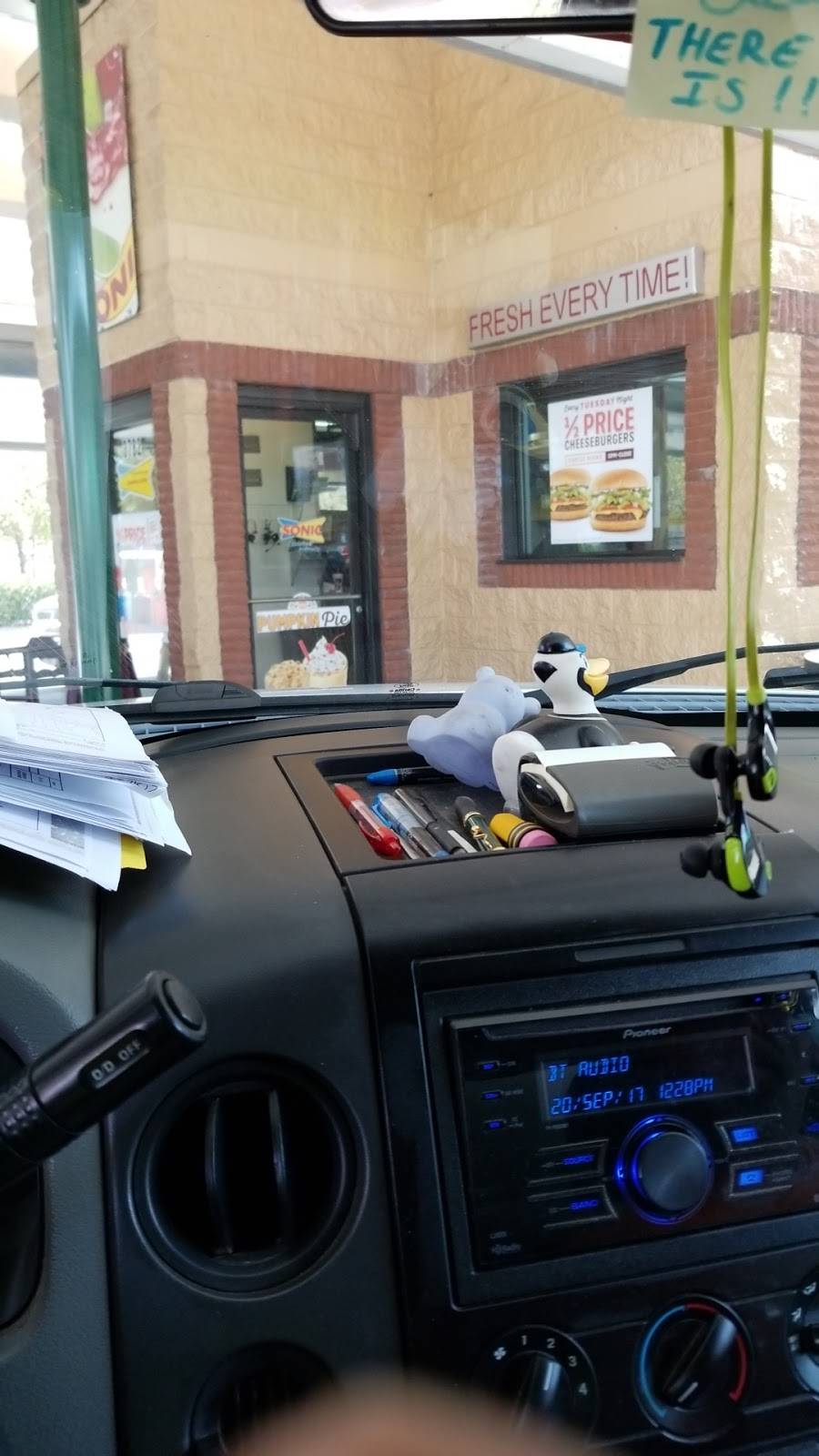 Sonic Drive-In | restaurant | 3782 Renee Dr, Myrtle Beach, SC 29579, USA | 8439035627 OR +1 843-903-5627