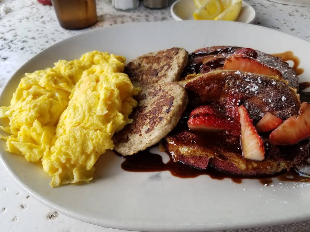 Gradys Snack N Dine | restaurant | 18147 Harwood Ave, Homewood, IL 60430, USA | 7087994700 OR +1 708-799-4700