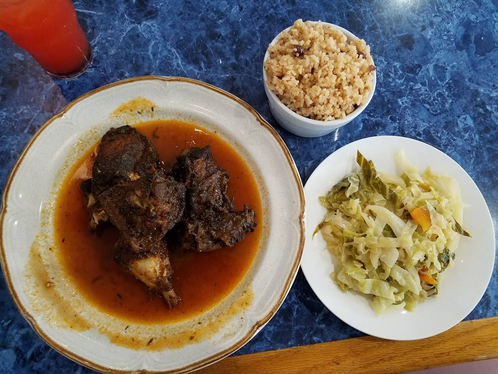 Jamaica House Sports Bar & Grill | restaurant | 2206 Carolina Beach Rd, Wilmington, NC 28401, USA | 9108338347 OR +1 910-833-8347