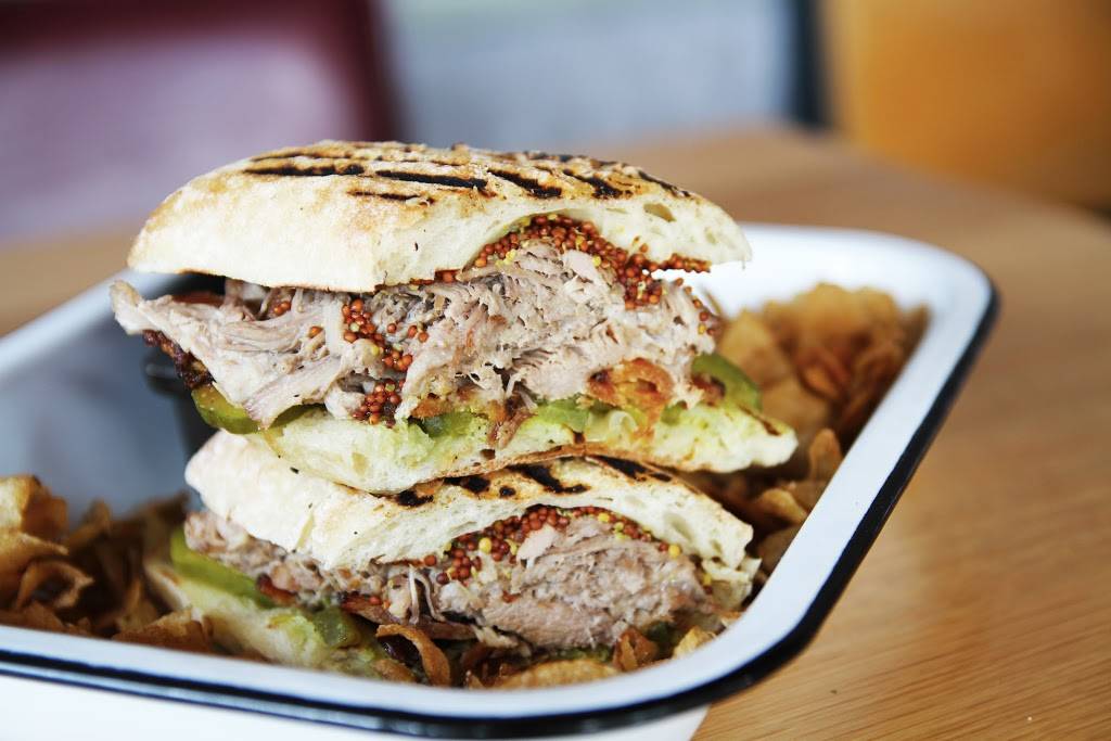 Arts Table | restaurant | 1002 Montana Ave, Santa Monica, CA 90403, USA | 3103952500 OR +1 310-395-2500