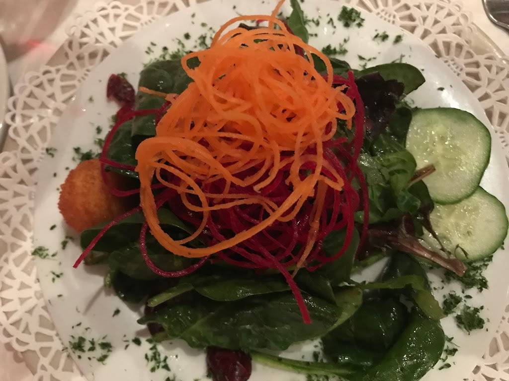 Le Clos | restaurant | 20 S 2nd St, Fernandina Beach, FL 32034, USA | 9042618100 OR +1 904-261-8100