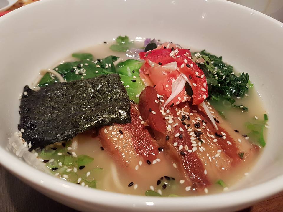 Reren Lamen & Bar | restaurant | 817 7th St NW, Washington, DC 20001, USA | 2022903677 OR +1 202-290-3677