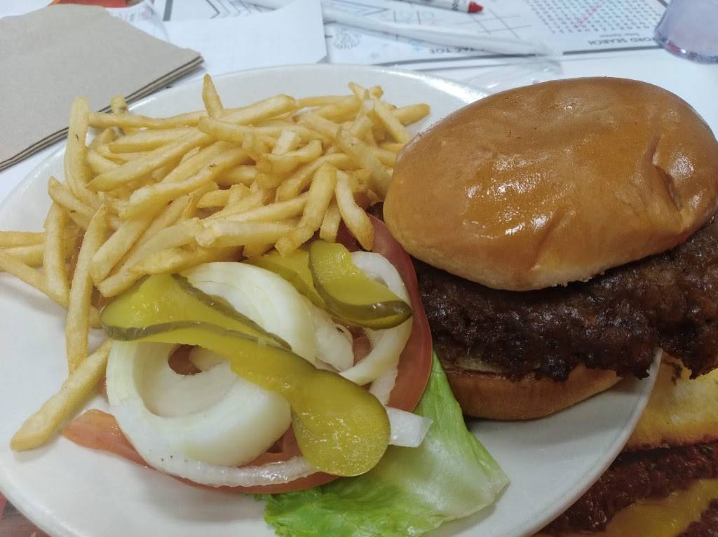 Steak n Shake | restaurant | 1471 N Westwood Blvd, Poplar Bluff, MO 63901, USA | 5737856111 OR +1 573-785-6111