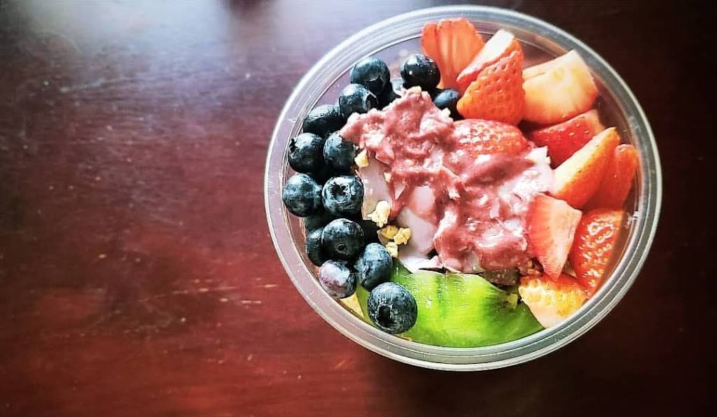 Berry Divine Acai Bowls | cafe | 2816 N 16th St ste a, Phoenix, AZ 85006, USA | 6022186372 OR +1 602-218-6372